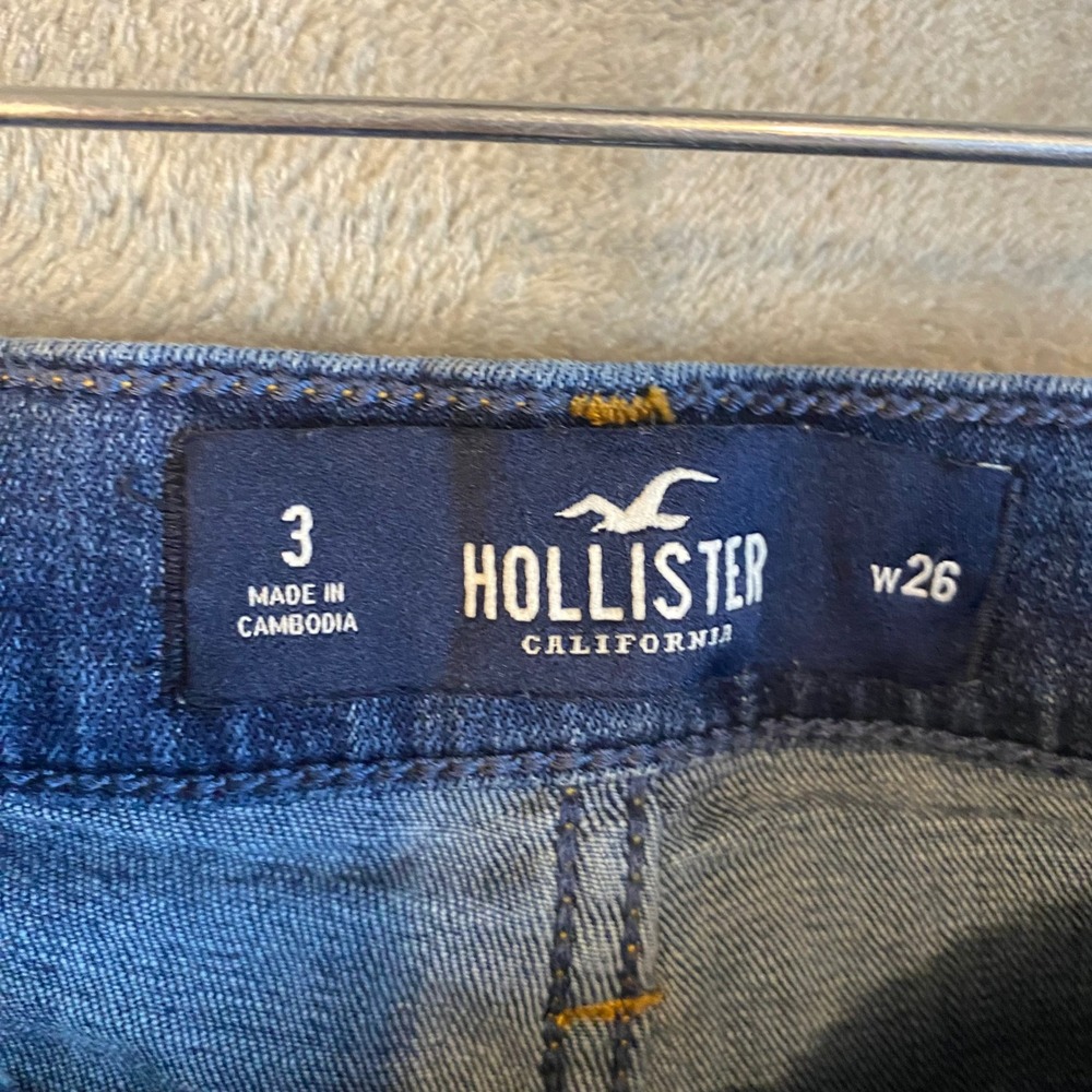 Hollister Denim Shorts Womens 3 High-Rise Short-Short Blue Distressed EUC - Picture 2 of 6